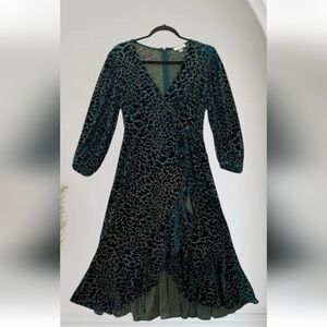 Calvin Klein Velvet Wrap Dress Leopard Midi Size 10 Cocktail